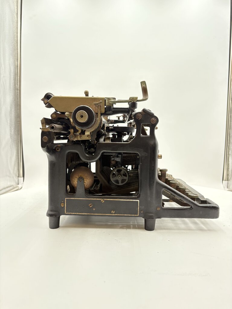 1920's Underwood Standard Typewriter No.5 (As is)