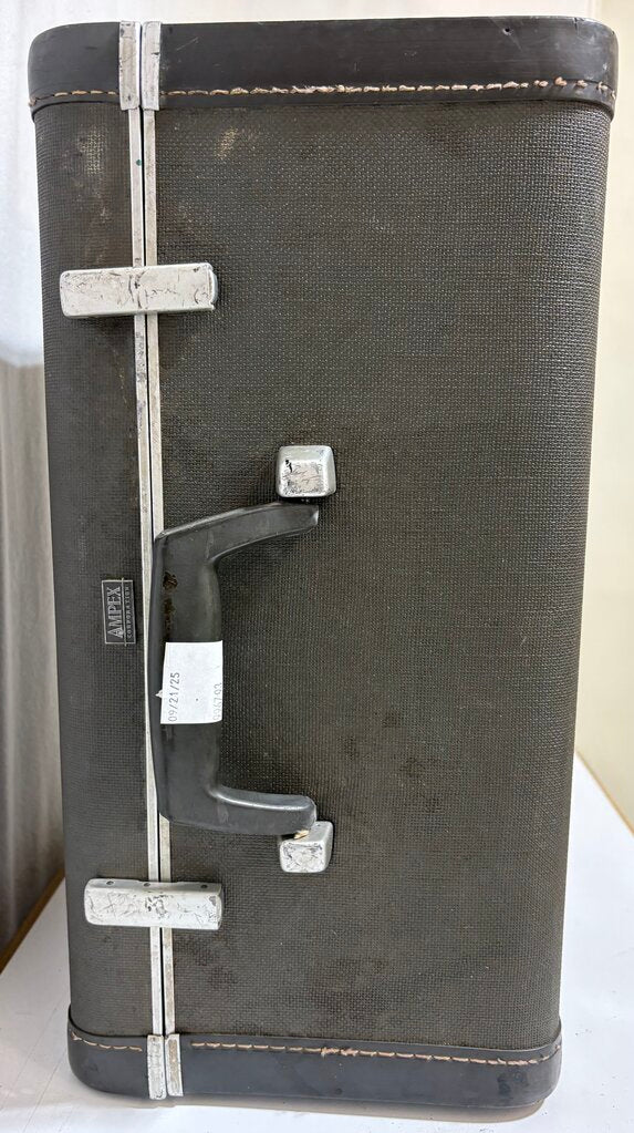 Vintage Ampex A692 Suit Case Tube Amplifier & Speaker