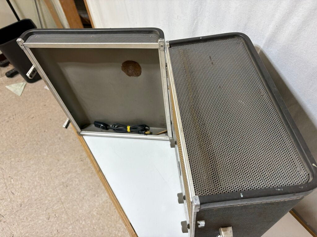 Vintage Ampex A692 Suit Case Tube Amplifier & Speaker
