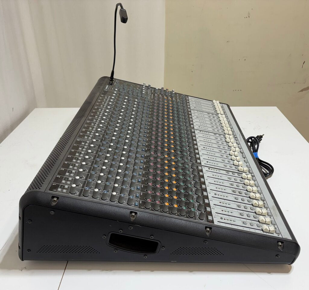Mackie Onyx 24-4 Audio Mixing Console w/ Board Lamp
