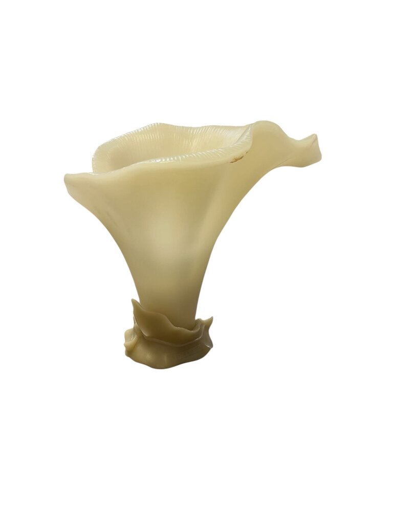 Point a la Ligne Calla Lily Decorative Candle 12x12