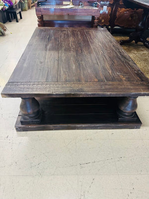 Restoration Hardware Balustrade Wood Coffee Table Orig. $2000(47x70x18)