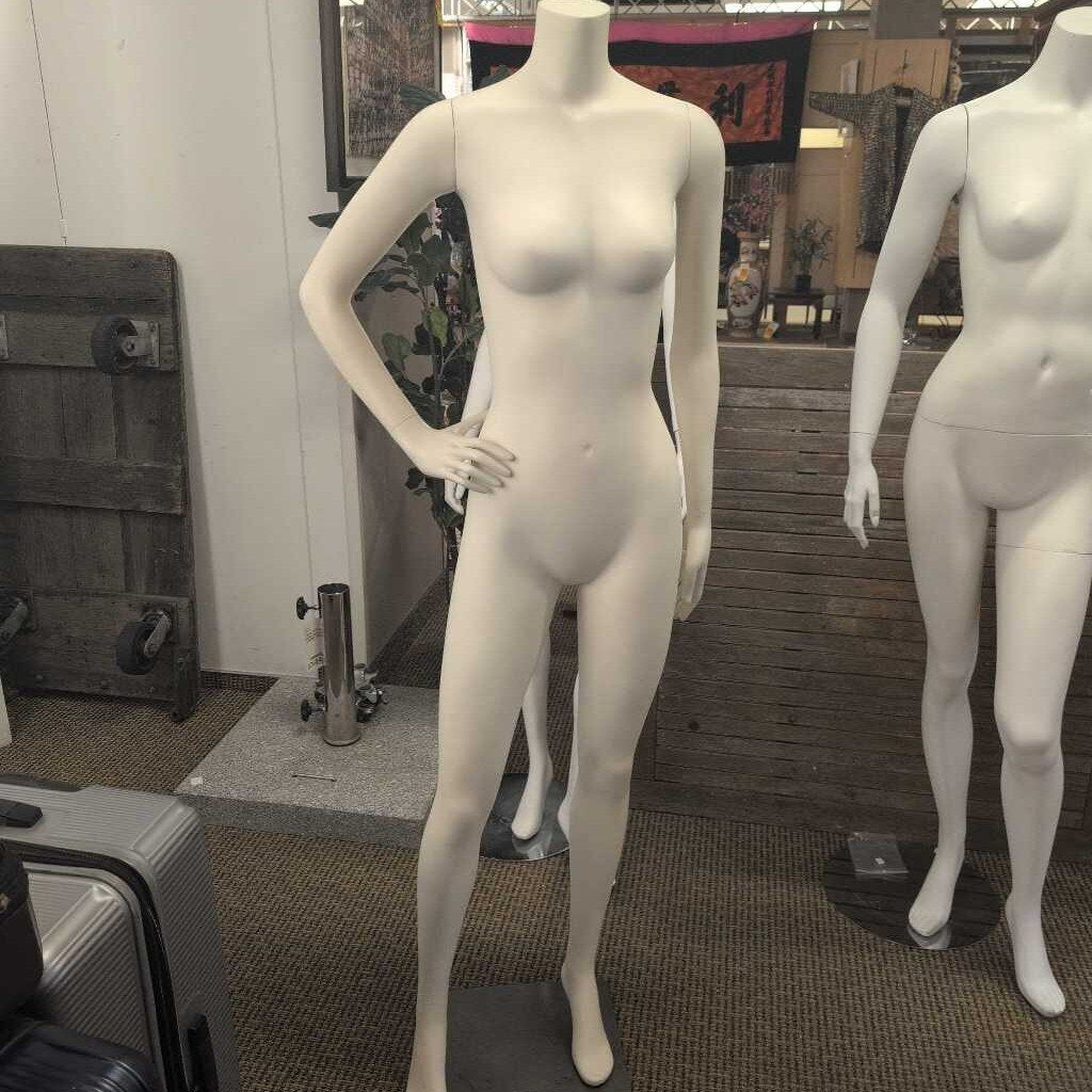 Female Store Mannequin