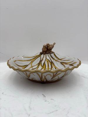 Chinese Export Decorative Porcelain Dish Scalloped Edge Shell & 2 Brass Birds