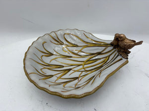 Chinese Export Decorative Porcelain Dish Scalloped Edge Shell & 2 Brass Birds