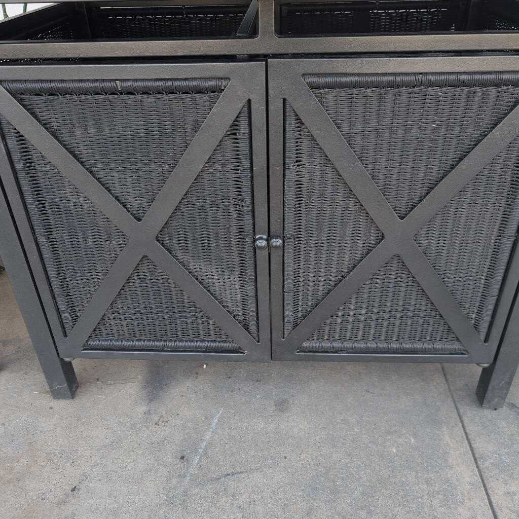 Hightop Slate Topped Patio Table & 4 Chairs w/Cushions