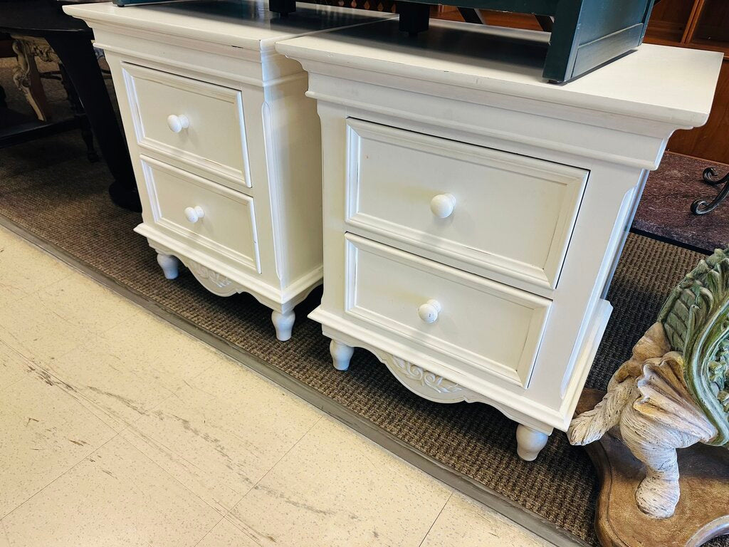Tradewinds Nightstands (pair) 17.5x23.5x27.5