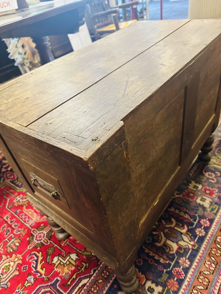 English Jacobean Oak Wood Chest of Drawers 37 x 19.5 x 29.75