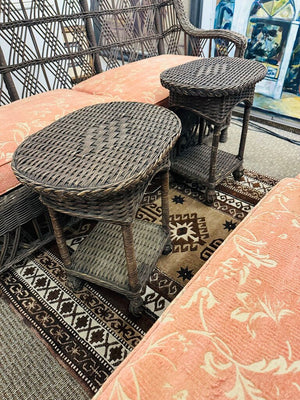 Oval Top Wicker Side Table 20x14x23