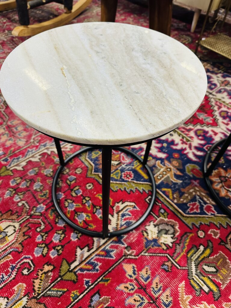 Faux Marble Top Accent Table 18x21