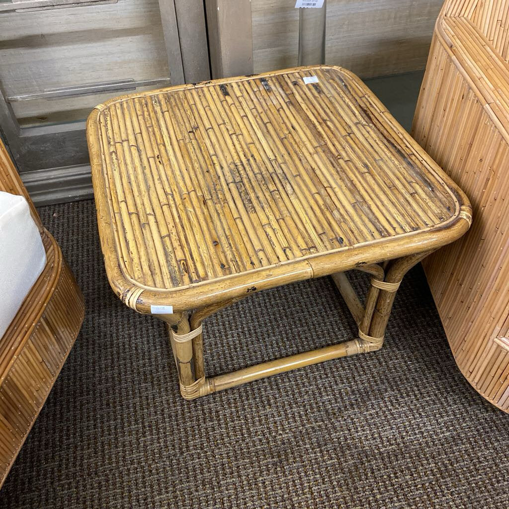 Rattan Accent Table 24x24x15