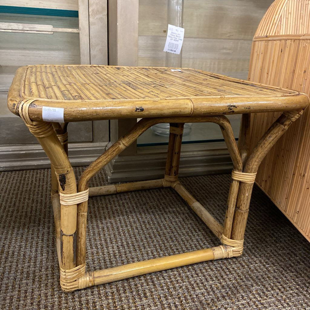 Rattan Accent Table 24x24x15