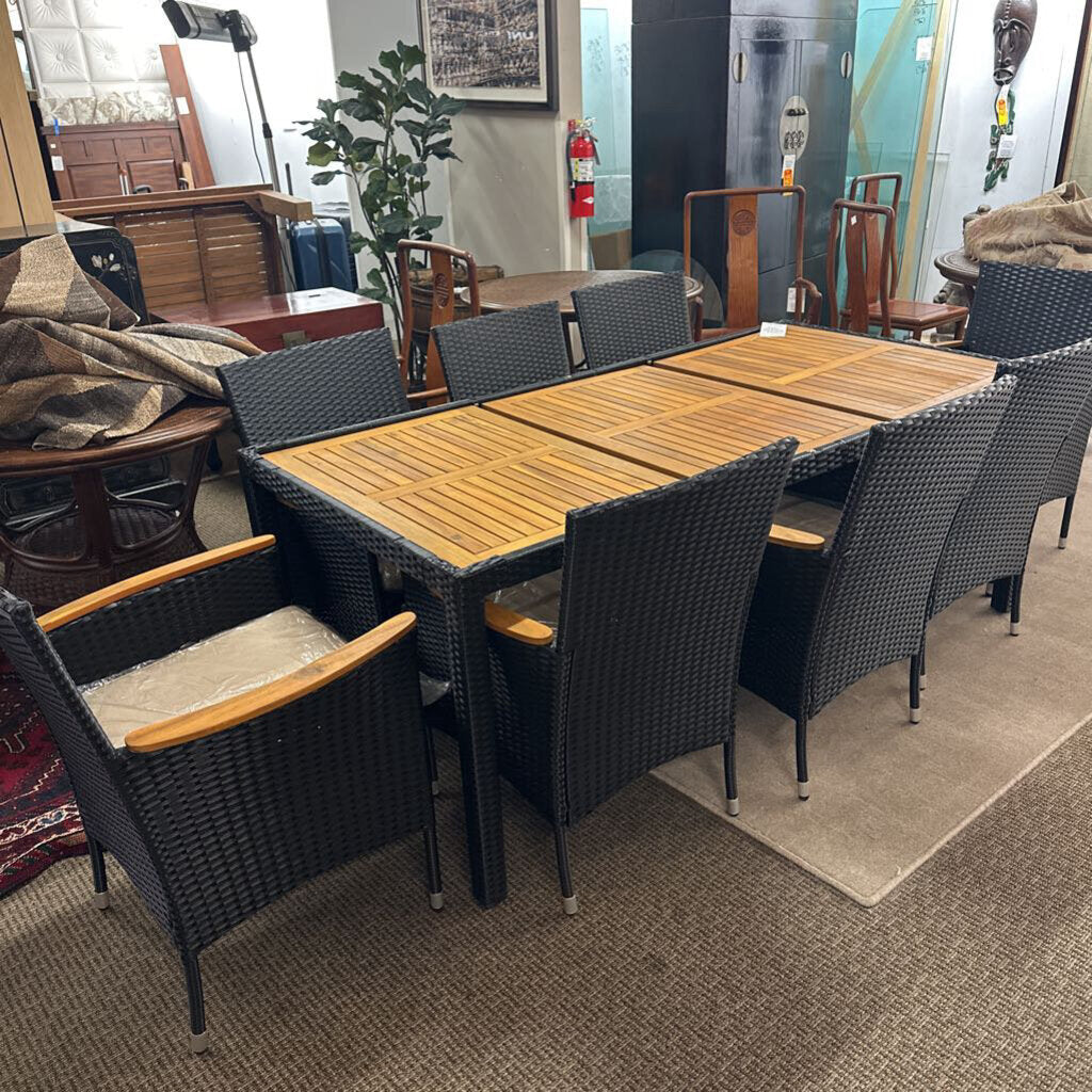 Acacia & Wicker Outdoor 9pc Dining Set + Cushions