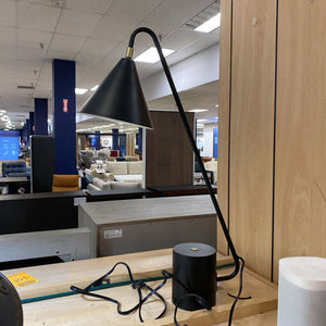 Quade Black Metal Table Lamp w/ Brass Accent