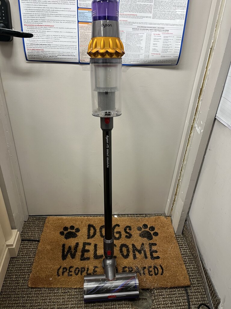 Dyson v15 Detect Absolute Vacuum & Attachments