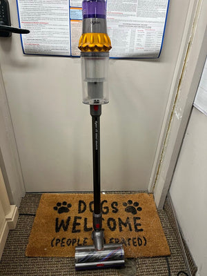 Dyson v15 Detect Absolute Vacuum & Attachments
