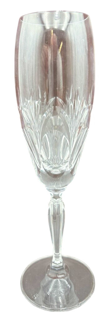Spiegelau Cut Crystal Begonia Thumbprint Pattern Champagne Flute 8.3"