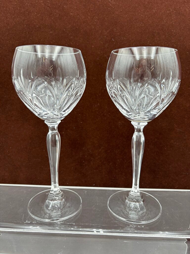 Spiegelau Cut Crystal Begonia Thumbprint Pattern Wine Glass 7.25"