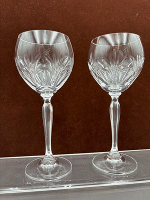 Spiegelau Cut Crystal Begonia Thumbprint Pattern Wine Glass 7.25"