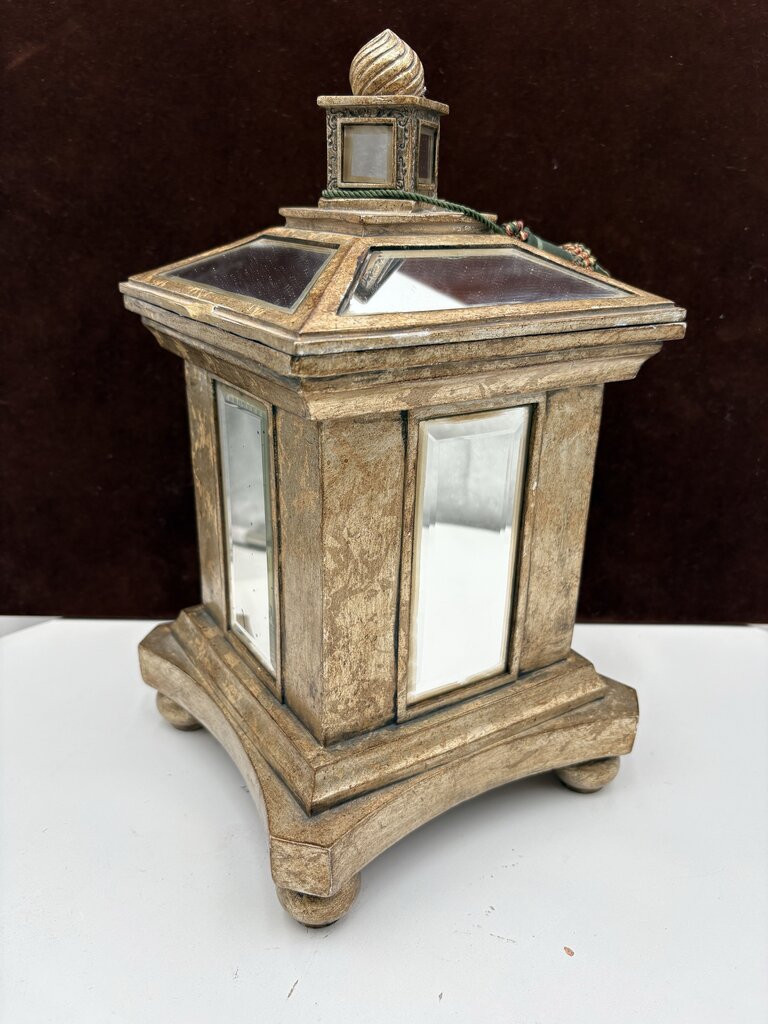 Giltwood Mirrored Velvet Lined Lidded Storage Box w/ Tassel