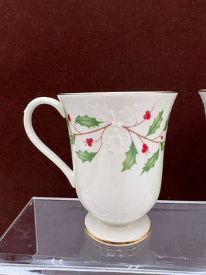 Lenox Holiday Dimensions Collection Holly Leaf Footed Mugs 12oz (PAIR)