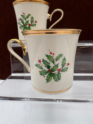 Lenox Holiday Dimensions Collection Gold Trim Holly Leaf Coffee Cups 10oz (4Pcs)