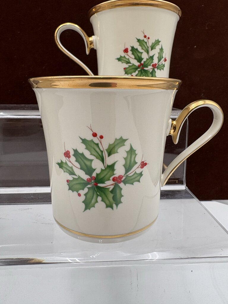 Lenox Holiday Dimensions Collection Gold Trim Holly Leaf Coffee Cups 10oz (4Pcs)