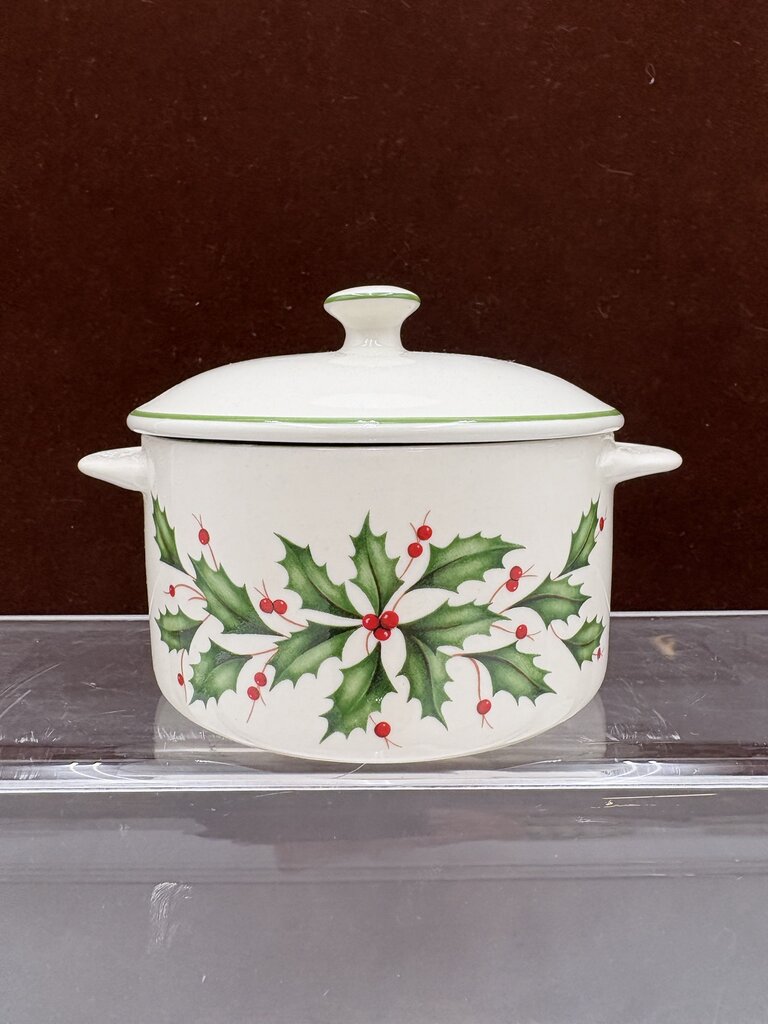 Lenox Holiday American by Design Green Trim Holly Leaf Lidded Mini Casserole Dish 11oz (2Pcs)