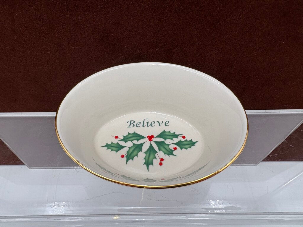 Lenox Holiday Dimensions Collection Gold Trim Oval "Believe" Candy Dish