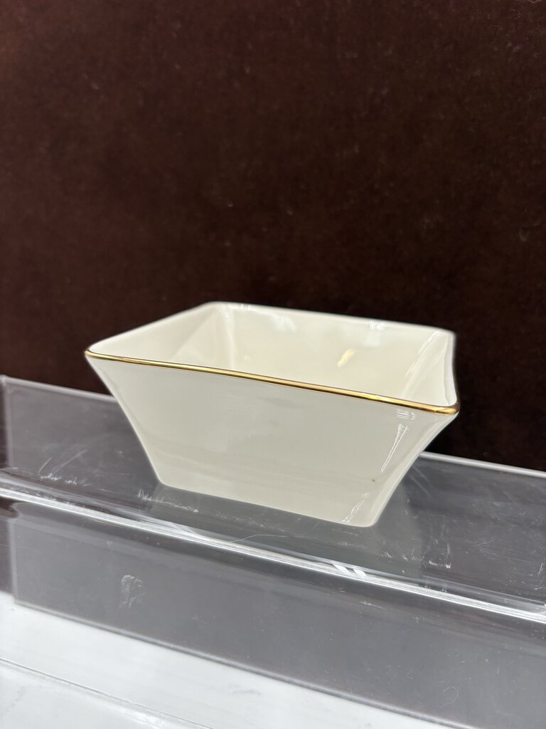 Lenox Holiday Dimensions Collection Gold Trim Square "Hope" Candy Dish