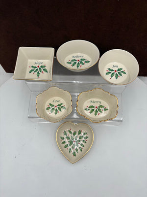 Lenox Holiday American by Design Gold Trim "Heart" Candy Dish