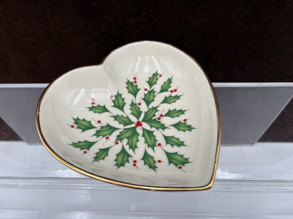 Lenox Holiday American by Design Gold Trim "Heart" Candy Dish