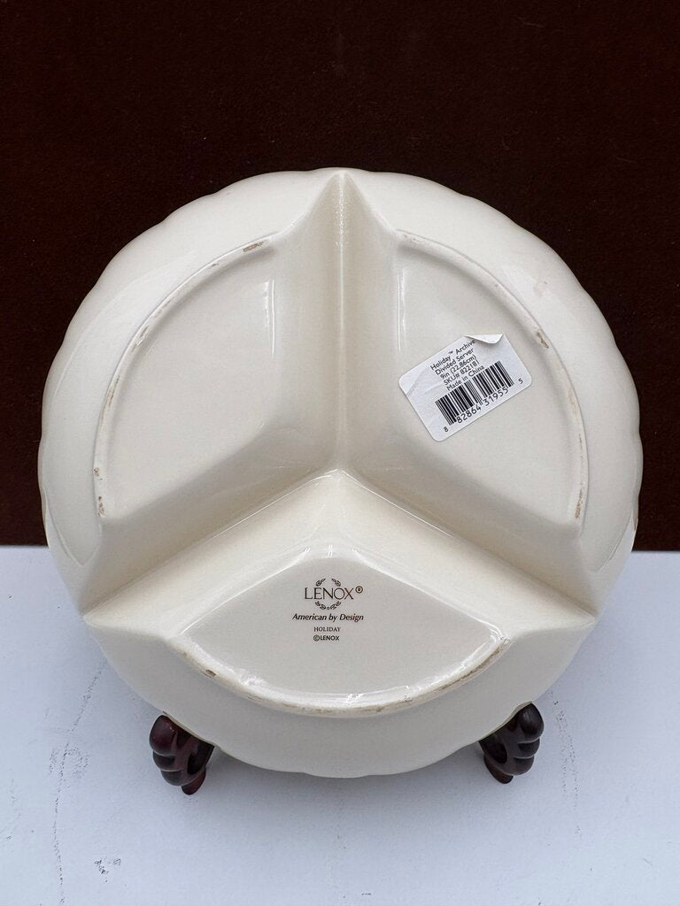 Lenox Holiday American by Design Round Fluted Gold Trim Scalloped Edge Divided Serving Bowl 9.5"