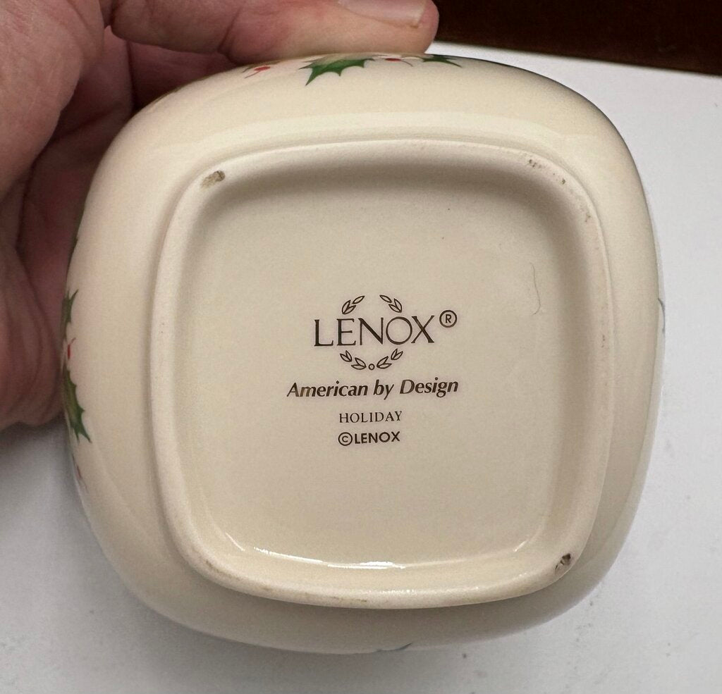 Lenox Holiday American by Design Square Gold Trim Footed Serving Bowl 4.3"