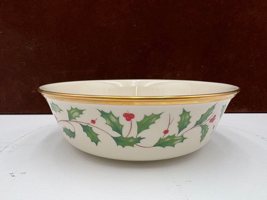 Lenox Holiday Dimensions Collection Round Gold Trim Holly Leaf Veggie Bowl