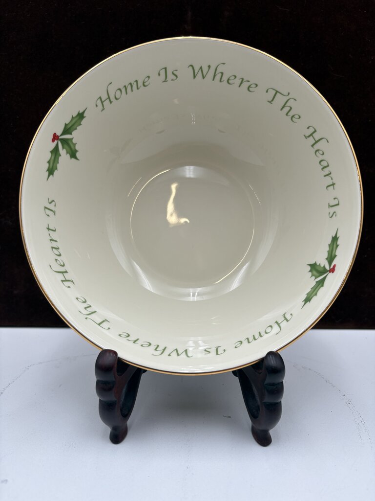 Lenox Holiday Dimensions Collection "Home is Where The Heart Is" Holly Leaf Veggie Bowl 7.25"