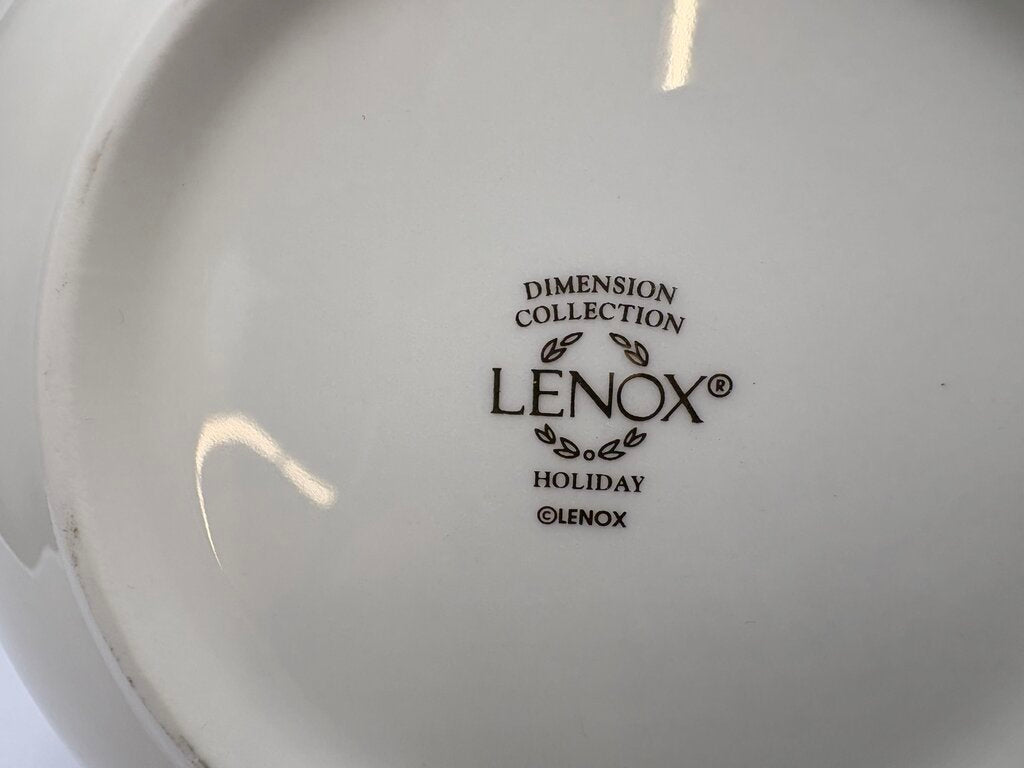 Lenox Holiday Dimensions Collection "Home is Where The Heart Is" Holly Leaf Veggie Bowl 7.25"