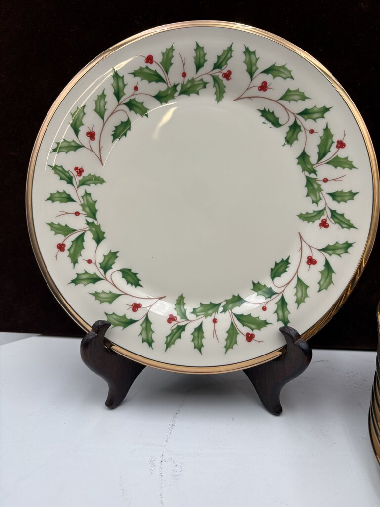 Lenox Holiday American by Design Gold Trim Salad Plate 8.25"
