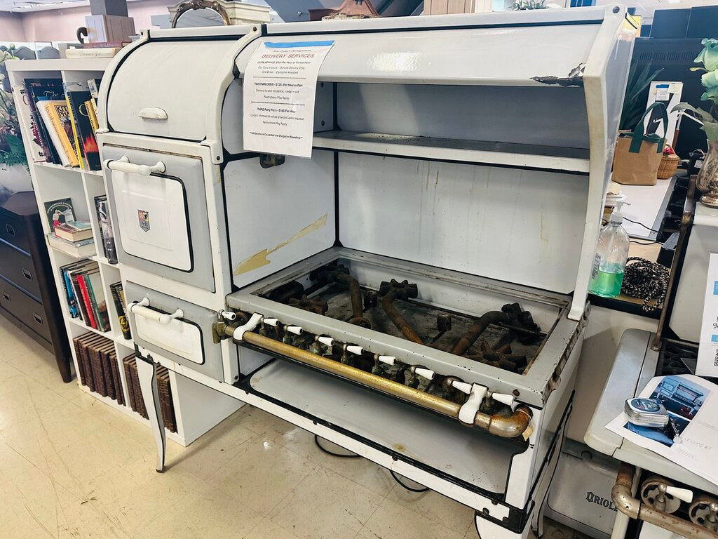 Vintage A-B Battle Creek Gas Stove & Oven 53x24x61
