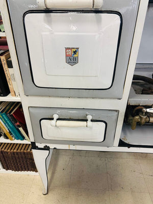 Vintage A-B Battle Creek Gas Stove & Oven 53x24x61