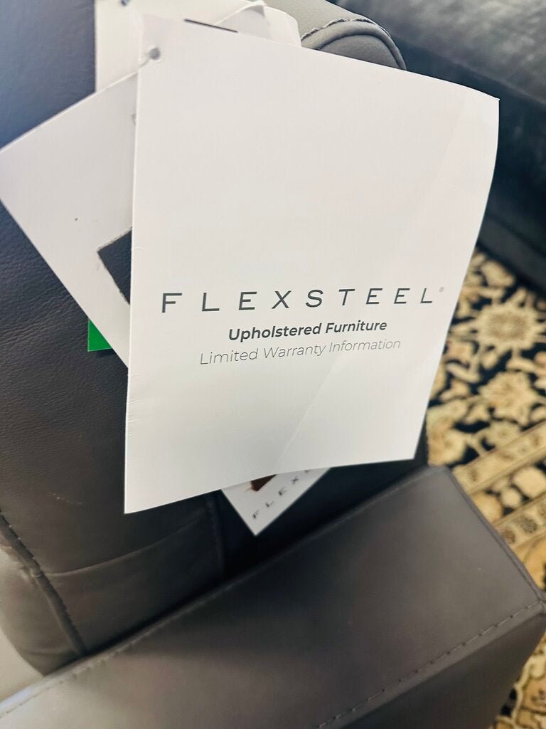 Flexsteel Leather Power Reclining Sofa With Power Headrest 79" W. Orig. $2500