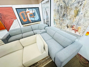 Woodston Fabric Power Reclining Sectional With Power headrests Orig . $1999 (131 X 118 X 31)