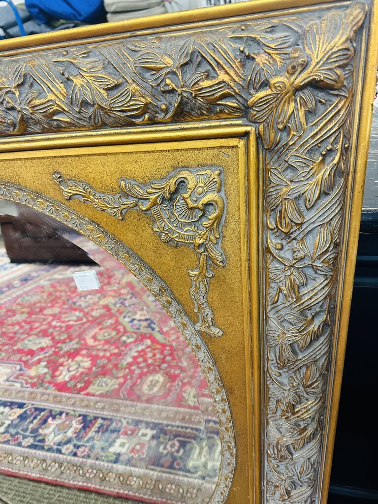 Ornate Gilt Mirror 38x44