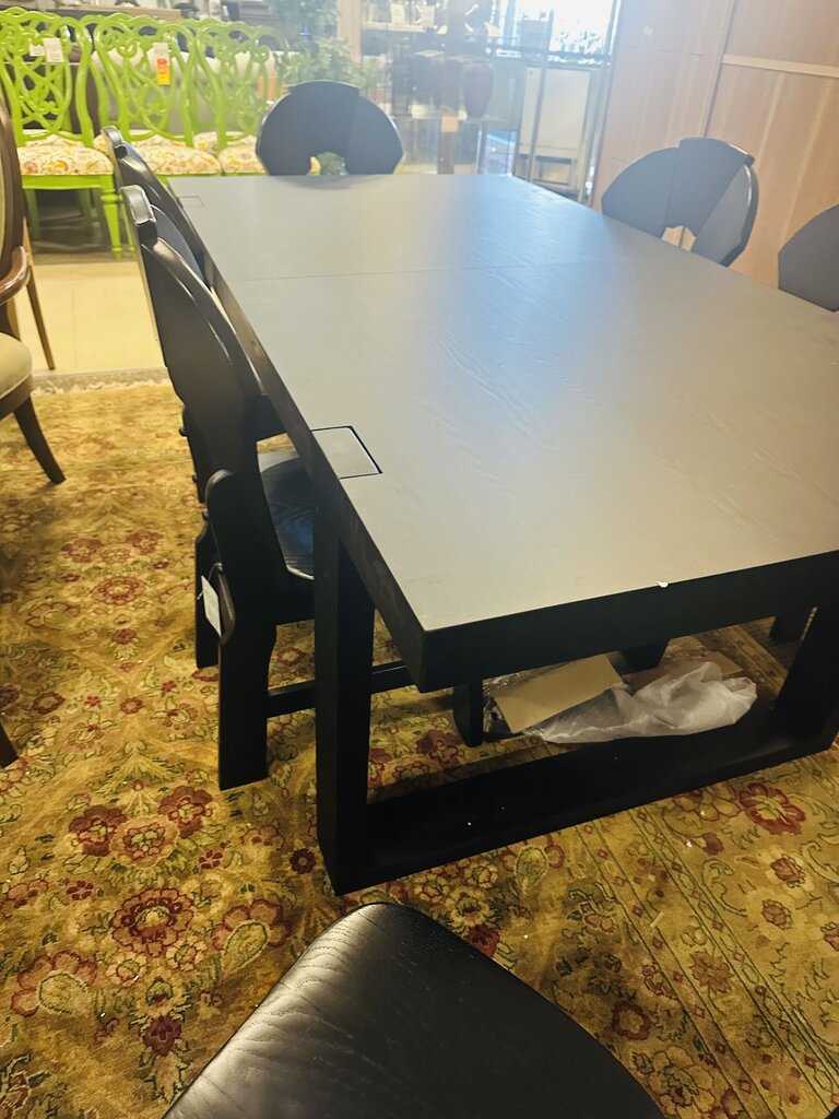 Steve Silver Yves Dining Table 40x95x30