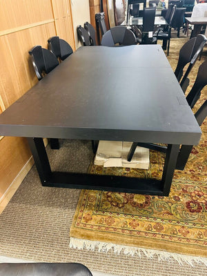 Steve Silver Yves Dining Table 40x95x30