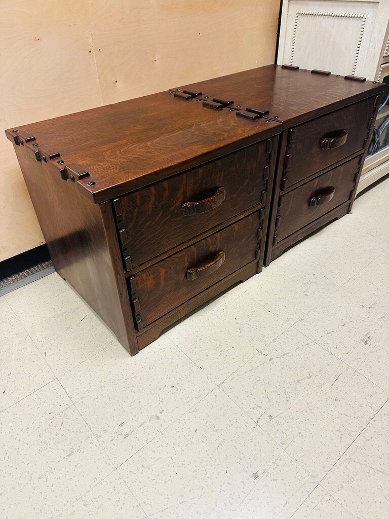 Custom Oak Nightstands (pair) 20x22x26