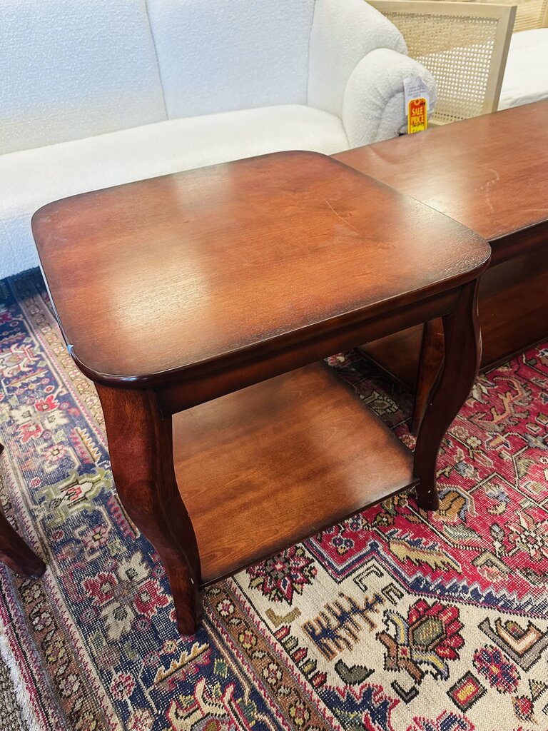 Wooden 2 Tiered Side Table 23x23x23