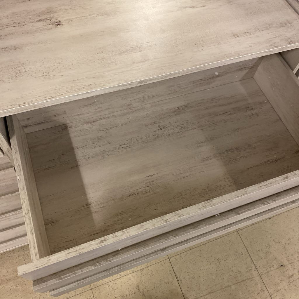 Louby 6 Drawer Dresser 31.5 X 54 X 16