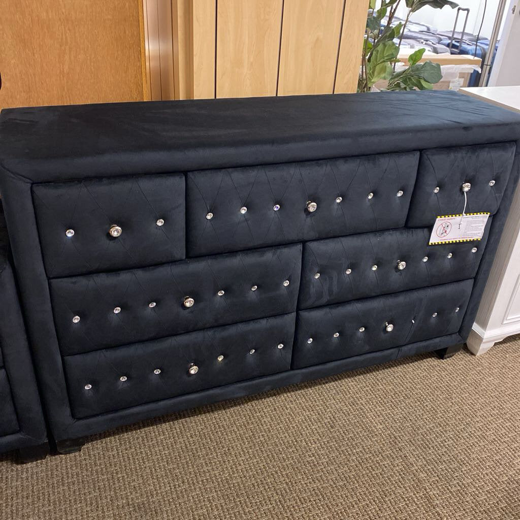 Black Tufted Microfiber Dresser Orig $826 (60x16x38)