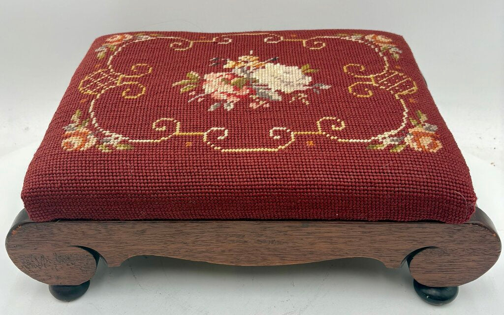 Vintage Needlepoint Oak Slipper Bench